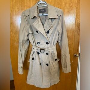 Jacob trench coat